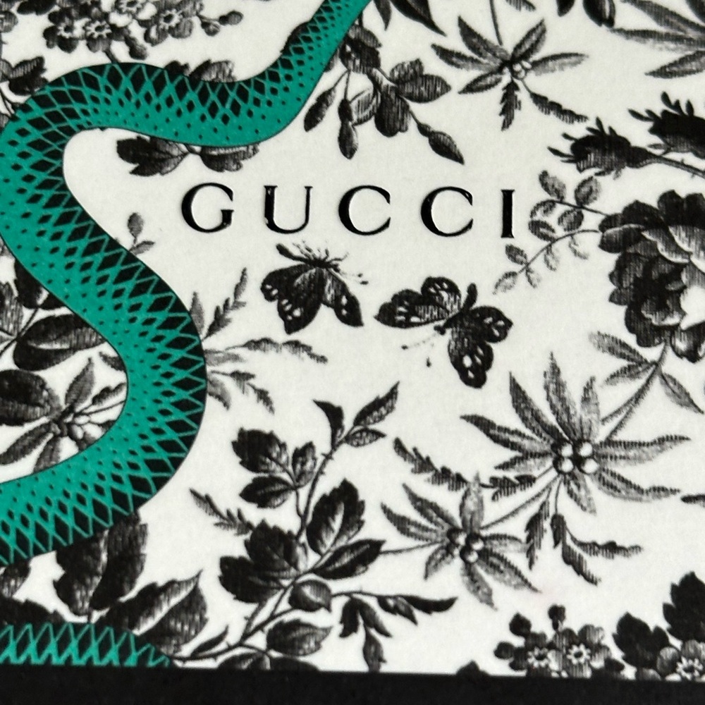 Gucci Silver Interlocking Gucci Logo ring - Picture 11 of 11